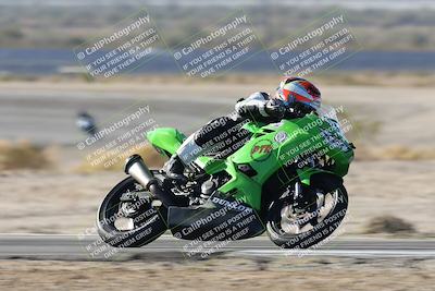 media/Dec-05-2025-CVMA Friday Practice (Fri) [[303bad9a84]]/4-Racer 4-Trackday 1/Session 2 (Turn 14)/